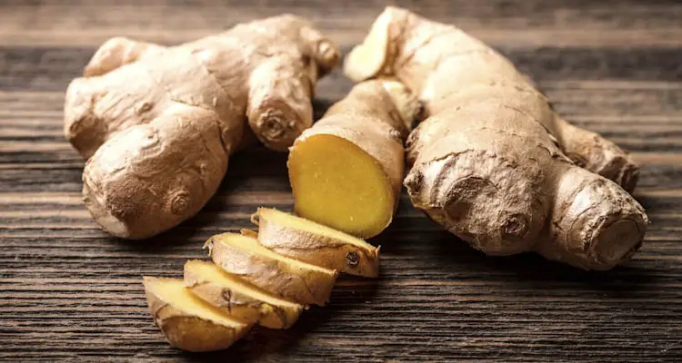 sliced ginger